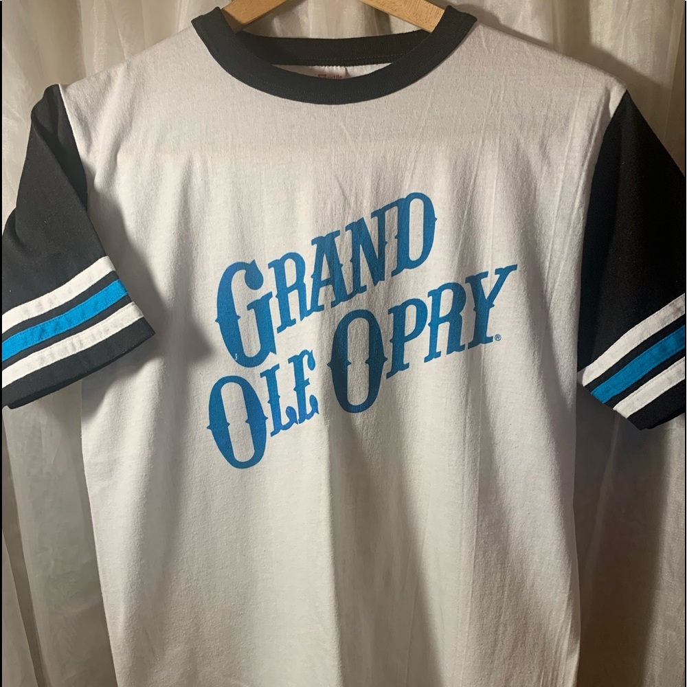 🐝 GRAND OLE OPRY VINTAGE SHORT SLEEVE